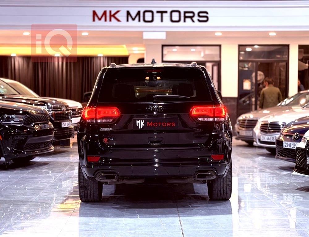 جيب جراند شيروكي